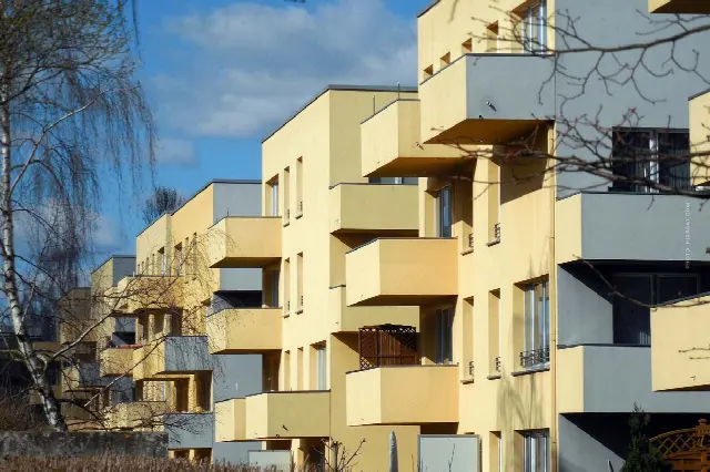 Уплата налогов при продаже недвижимости: налог на спекуляцию, налог на имущество & Co!