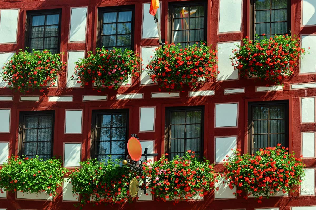 Immobilie verkaufen Rösrath: Wohnung, Mehrfamilienhaus & Grundstück